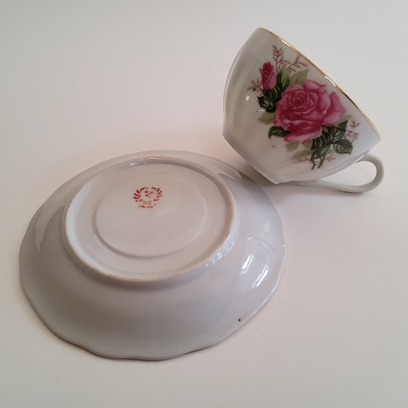 Porcelain Tea Cup & Saucer Nippon Yoko Boeki Co Rose - Picture 2 of 2